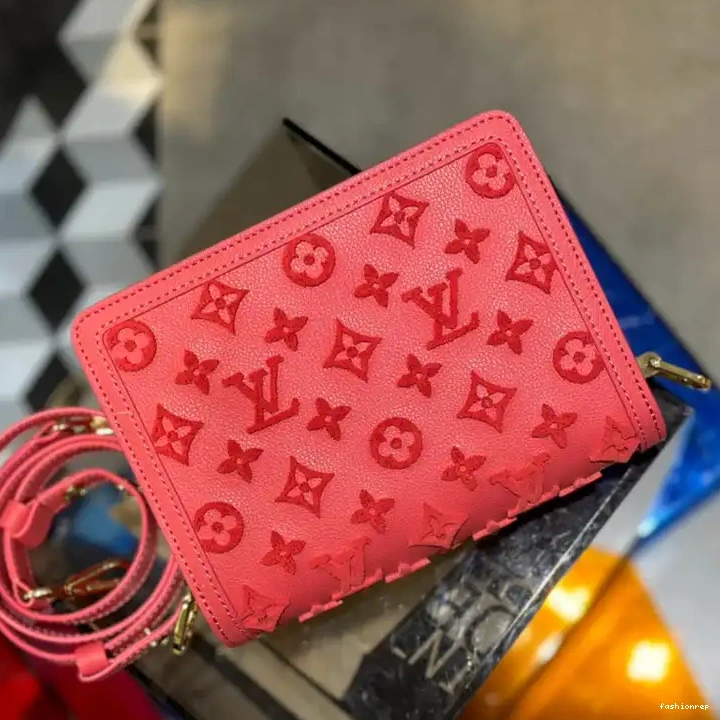 Fashionrep 2211YA0007 LV Bag 0722